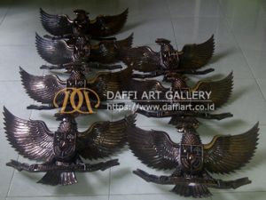 Jual-Kerajinan-Patung-Garuda-Pancasila-DAFFI-ART-GALLERY-3